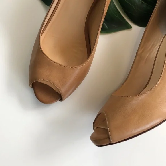 Cole Haan Peep Toe Tan Heels Size 7.5 - Picture 3 of 7